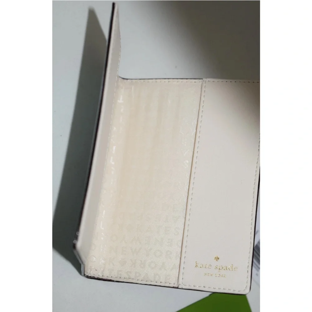 NWT KATE SPADE Passport Holder Leather Mikas Pond Island Waters